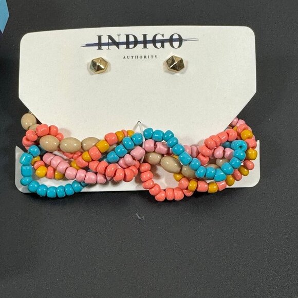 Indigo Authority Chunky Pastel Beaded Bracelet & Gold Stud Earrings NWT - Picture 3 of 7